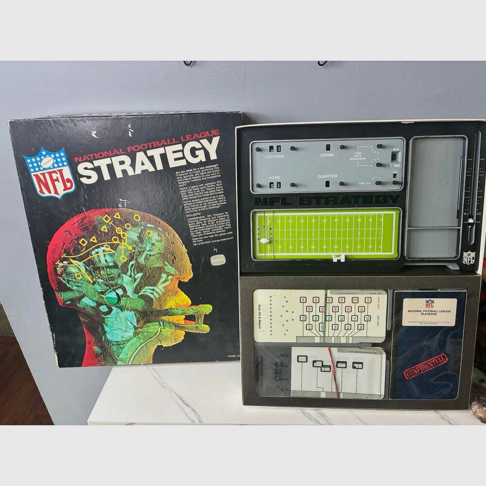 Vintage NFL Strategy Game Tudor 1960s Football Board Game w Box Playbook